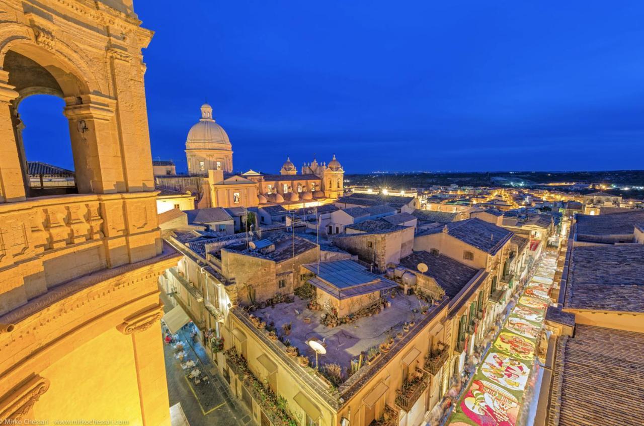 Quattroquarti Stradivari Home Noto Exteriér fotografie